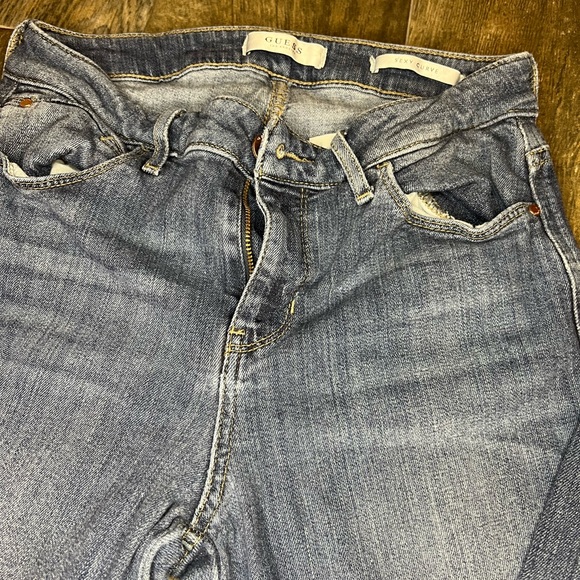 Guess sexy curve size 28 - Picture 3 of 5